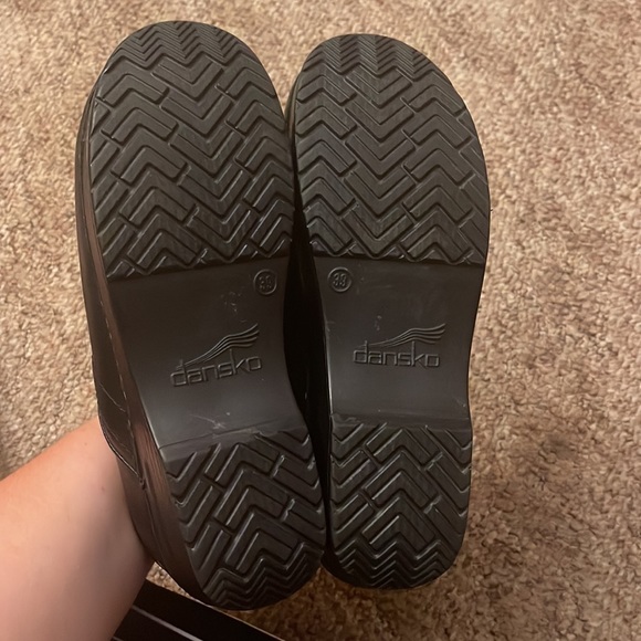 Danskos - Picture 5 of 5
